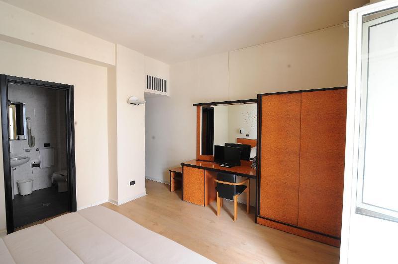 Hotel Scigliano روسانو المظهر الخارجي الصورة