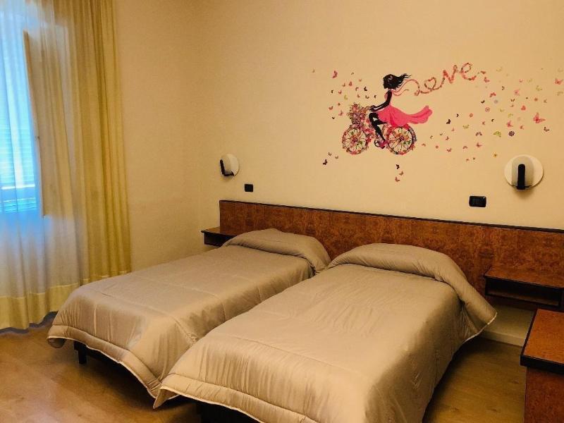 Hotel Scigliano روسانو المظهر الخارجي الصورة