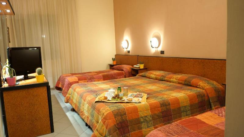 Hotel Scigliano روسانو المظهر الخارجي الصورة