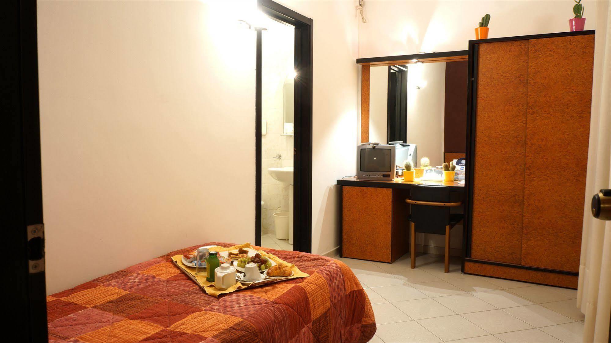 Hotel Scigliano روسانو المظهر الخارجي الصورة